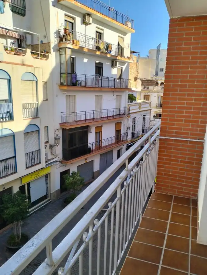 Exterior view of Flat for rent in Almuñécar  with Air Conditioner, Terrace and Furnished