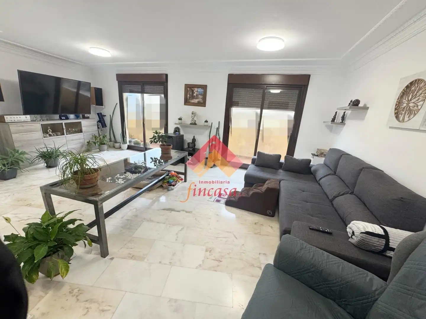 Living room of Flat for sale in Ronda  with Terrace and Furnished