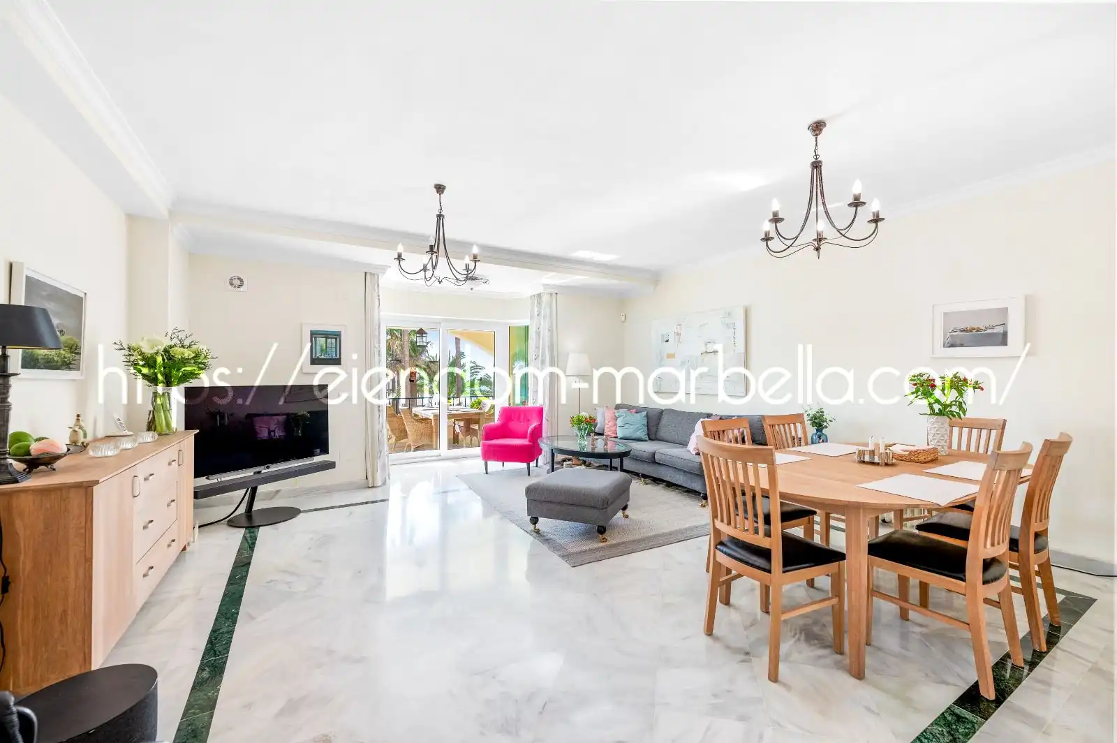 Living room of Apartments for sale in Marbella  with Air Conditioner, Heating and Terrace