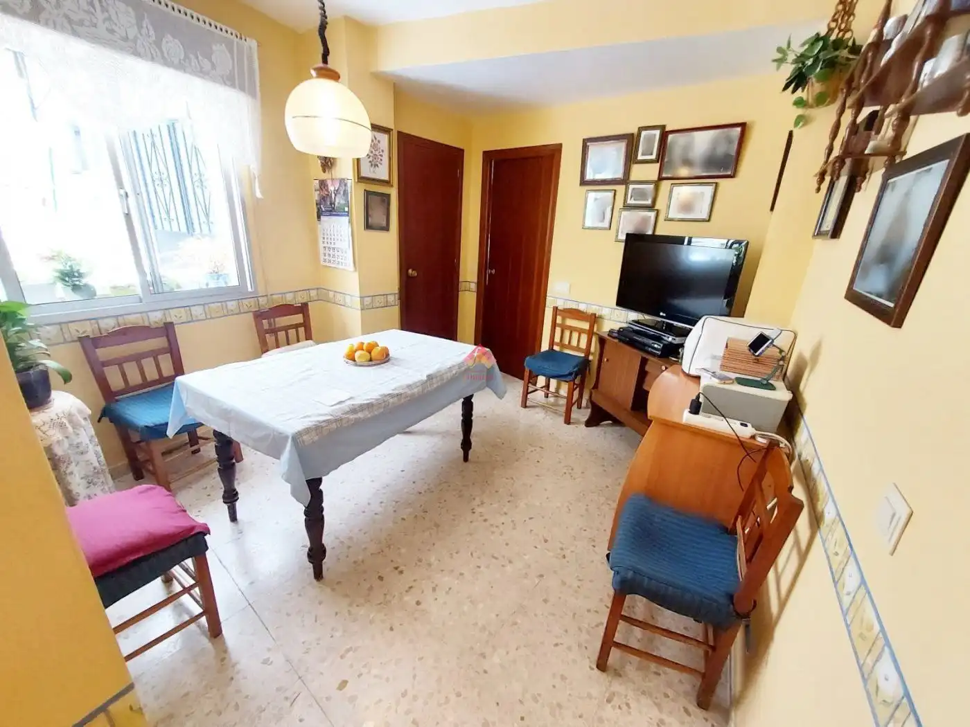 Menjador de Casa o xalet en venda en Ronda amb Moblat i Balcó