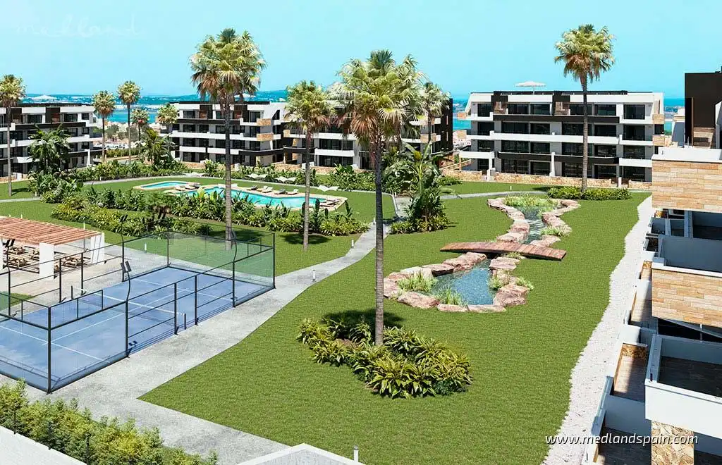 Apartamento con piscina en venta en Zona Carrefour - Urbanizaciones, imagen 6