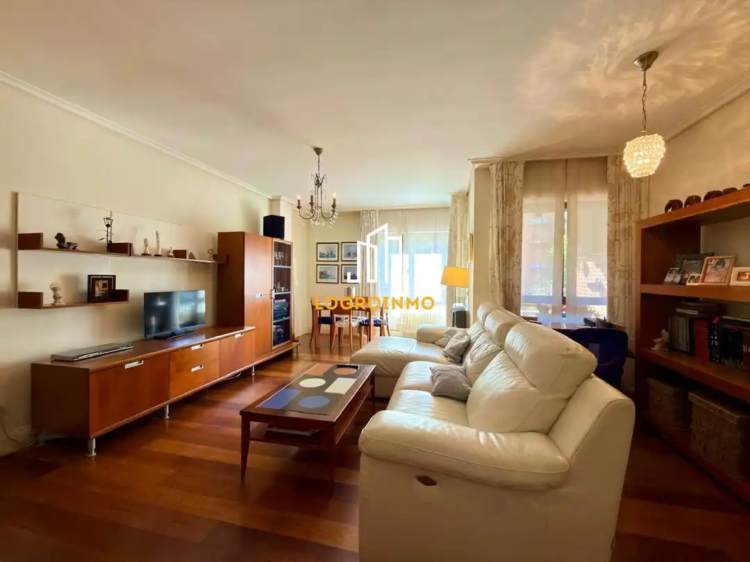 Wohnung mit Pool zum Verkauf in Centro, imagen 4