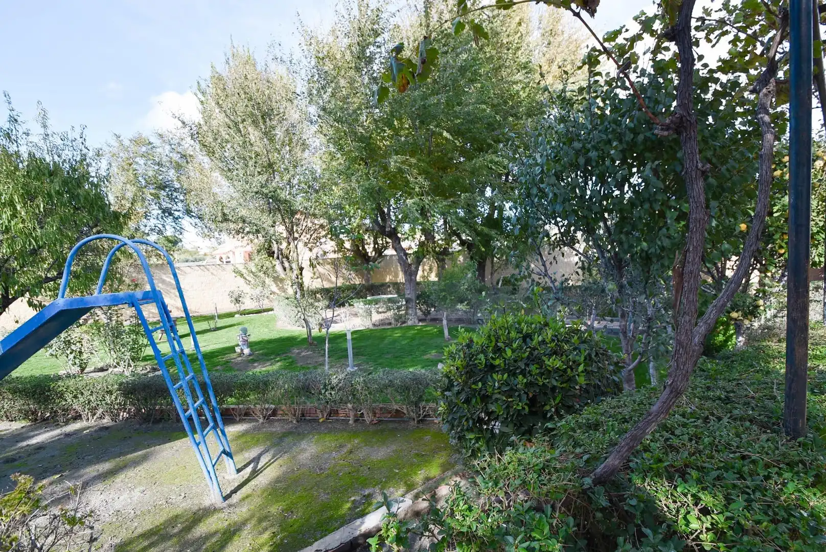 Garden of Houses for sale in Illescas  with Air Conditioner, Private garden and Parquet flooring