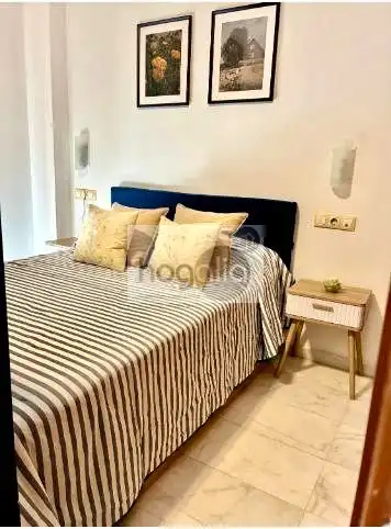 Habitación de Estudio de alquiler en Sevilla con Aire acondicionado, Terraza y Piscina