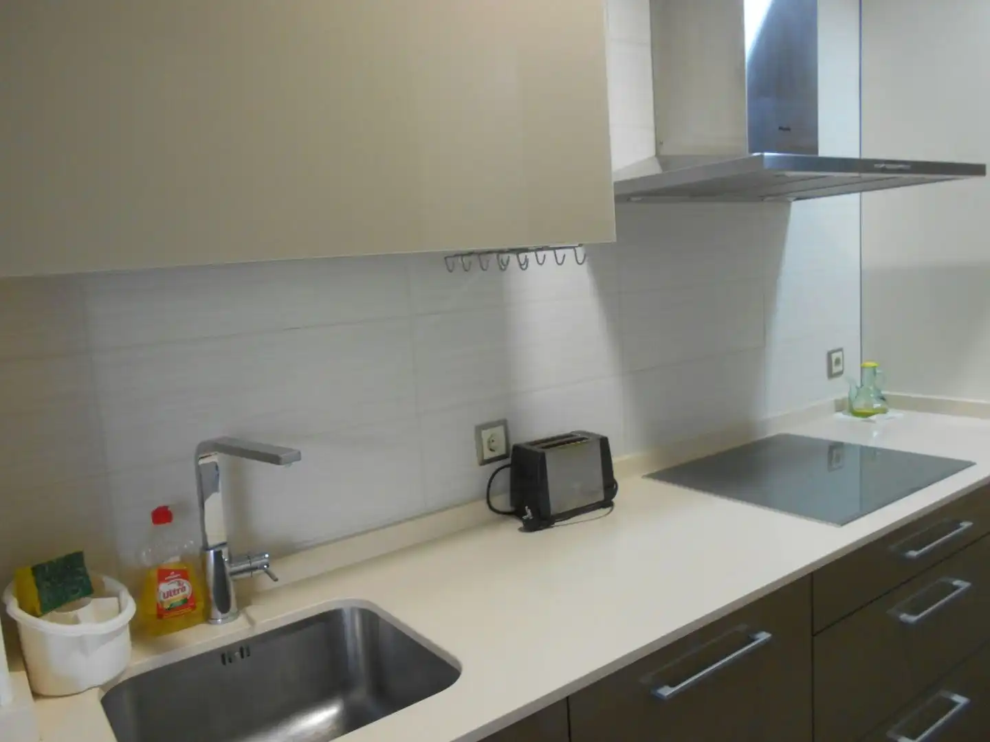Kitchen of Flat for rent in Valencia  with Air Conditioner, Heating and Terrace