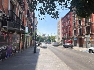 Local comercial de lloguer a Centro