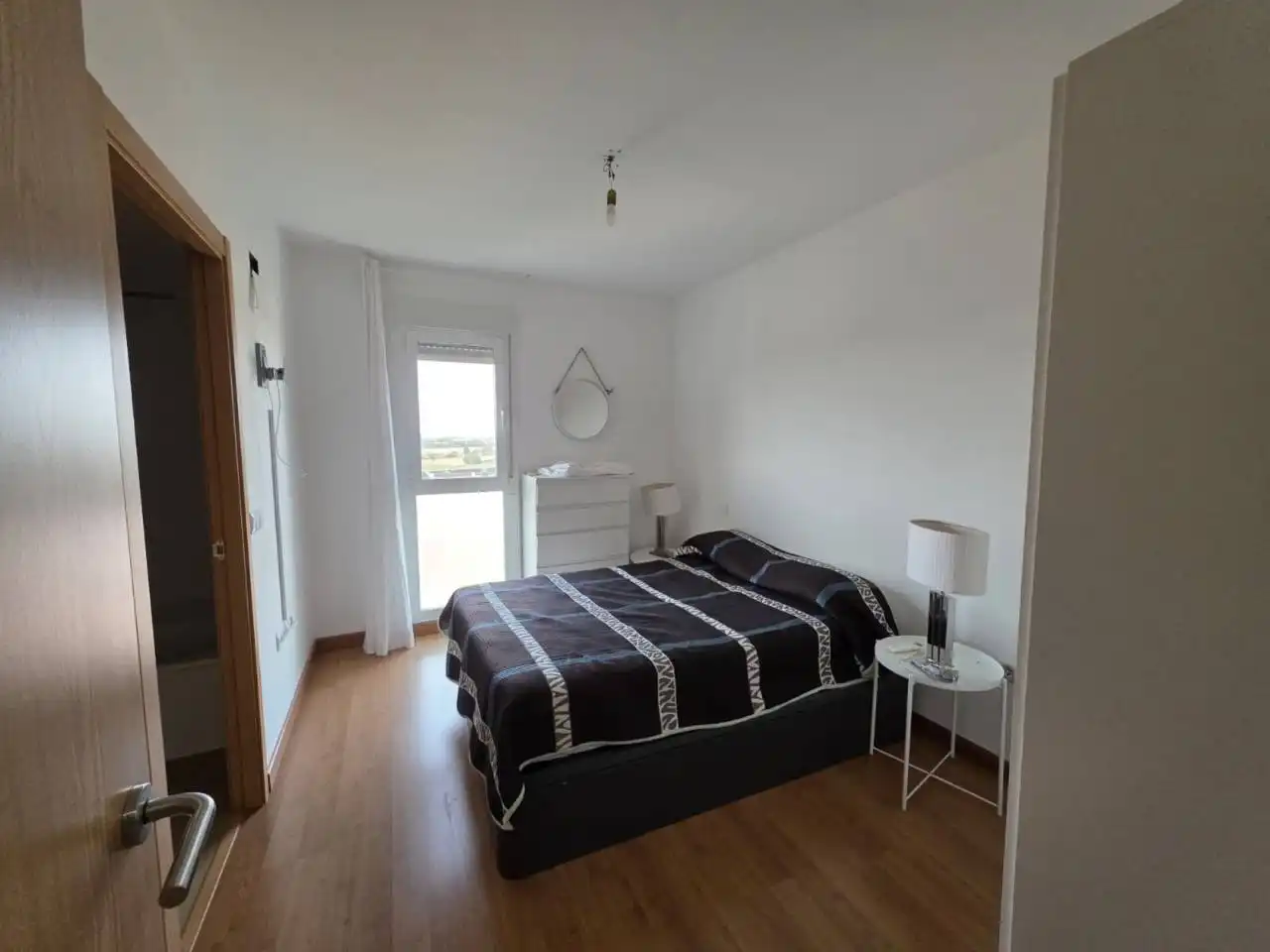 Habitación de Piso de alquiler en Badajoz con Aire acondicionado, Amueblado y Balcón