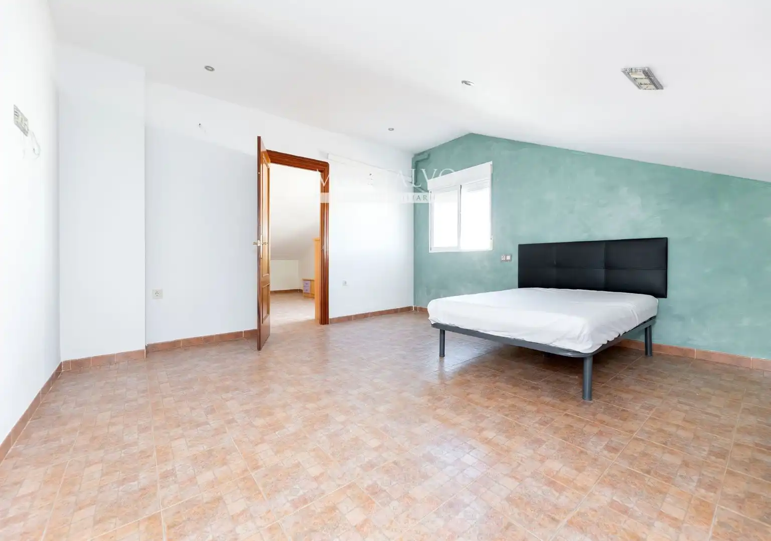 Habitación de Casa adosada en venta en Pinos Puente con Terraza y Trastero