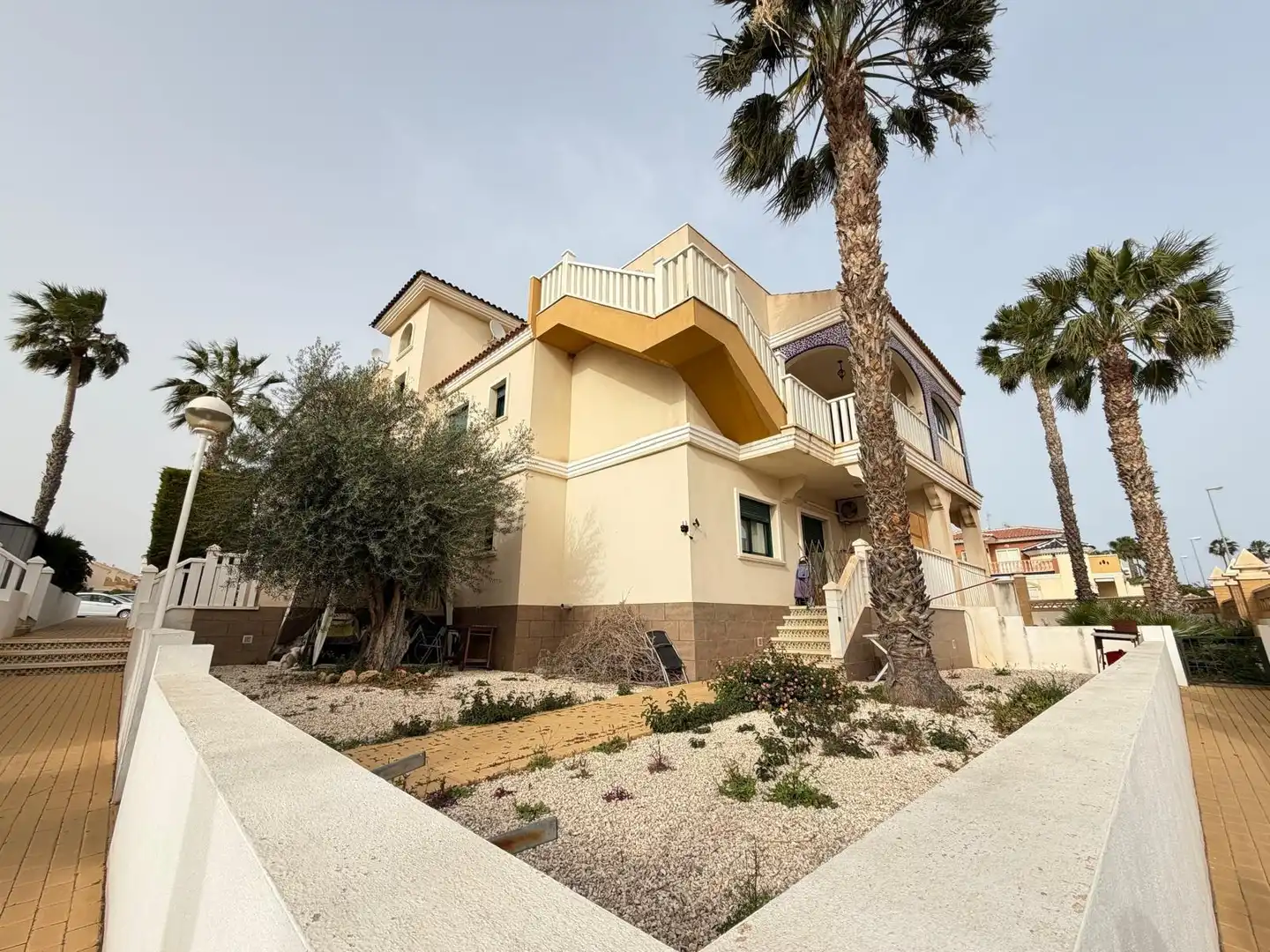 Bungalow con terraza en venta en Calle PAMPLONA, imagen 5