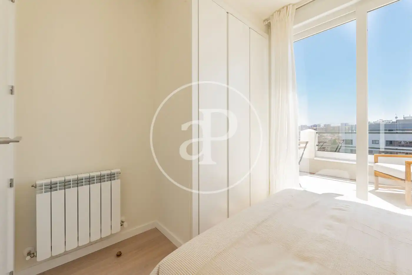 Habitación de Ático en venta en Madrid con Aire acondicionado, Calefacción y Terraza