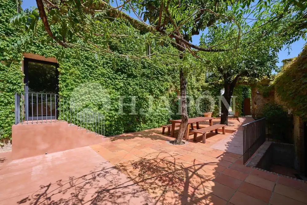 Terrasse von Haus oder Chalet zum Verkauf in Alella mit Klimaanlage, Heizung und Privatgarten