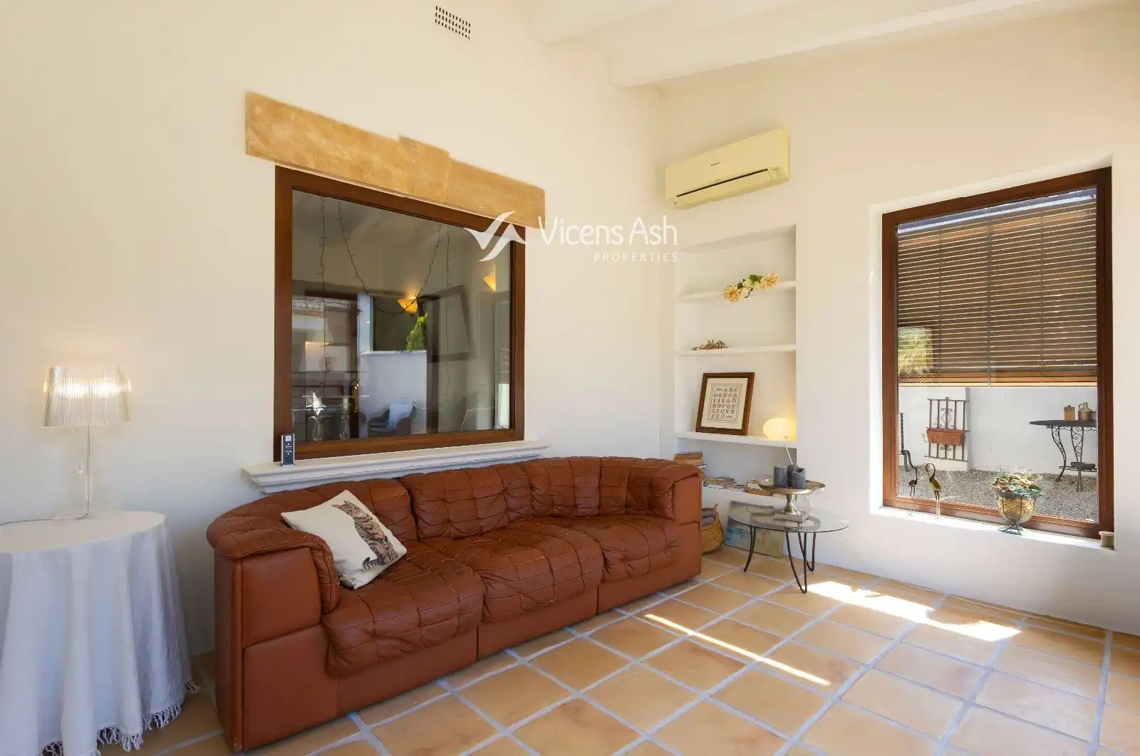 Living room of Houses for sale in Jávea / Xàbia  with Air Conditioner, Heating and Storage room