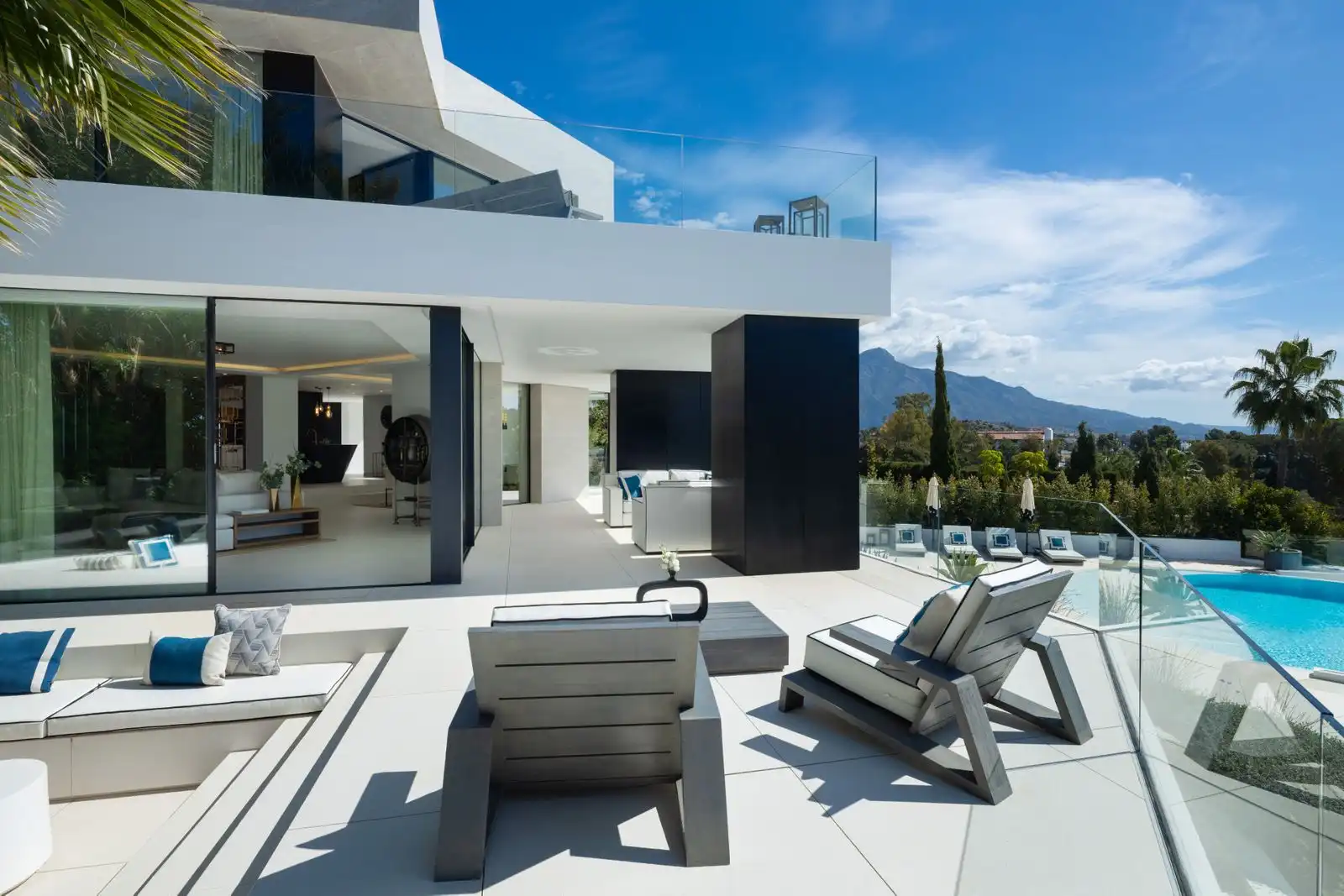 Chalet con piscina en venta en Calle Halcon Peregrino 18, imagen 29