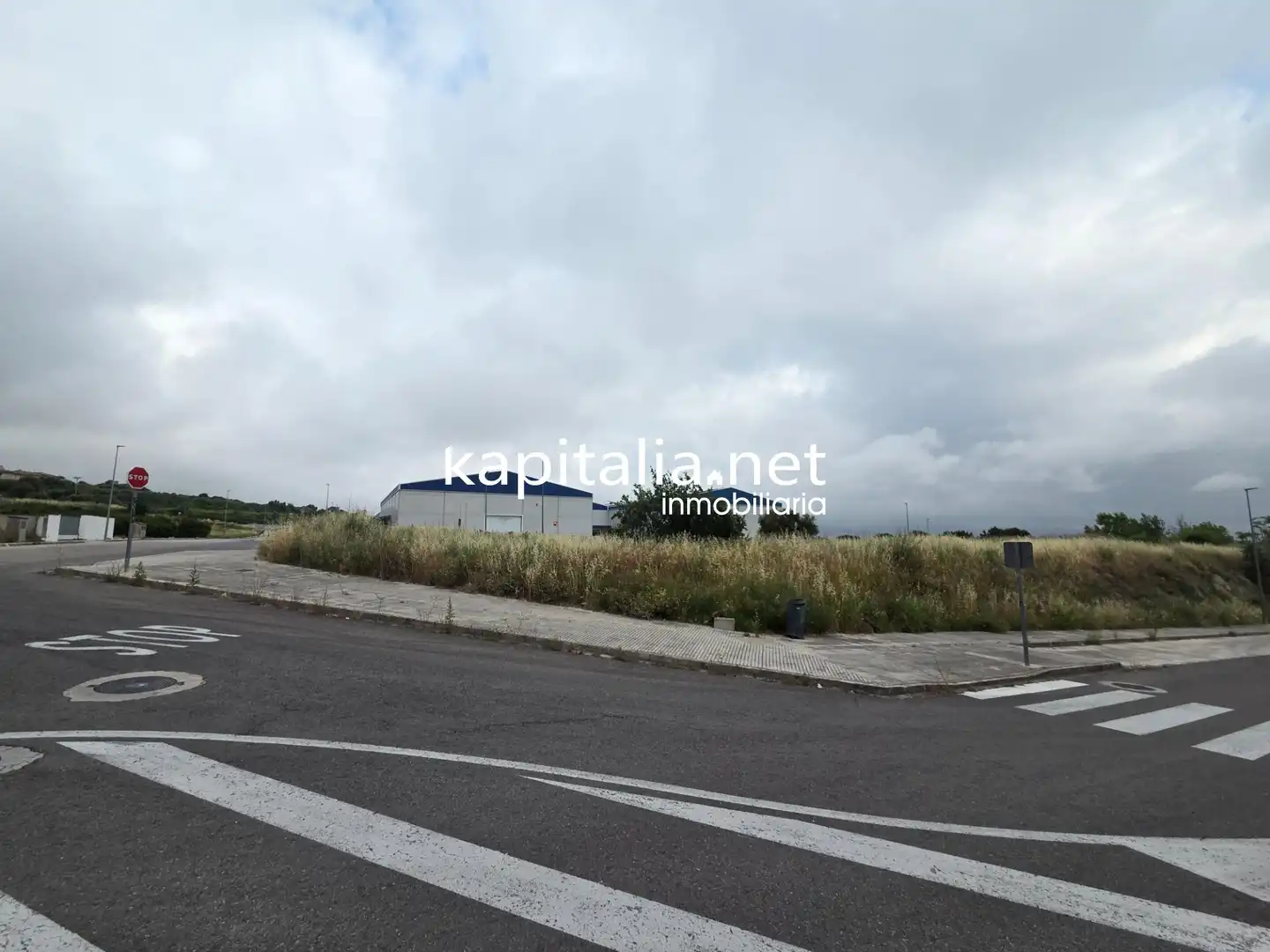 Terreny industrial en venda en Agullent