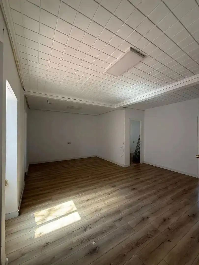 Piso en venta en Alcàsser con Terraza y Balcón
