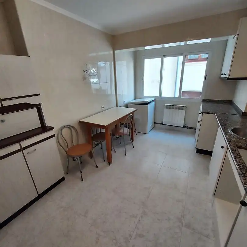 Cocina de Piso en venta en Otxandio con Calefacción y Balcón