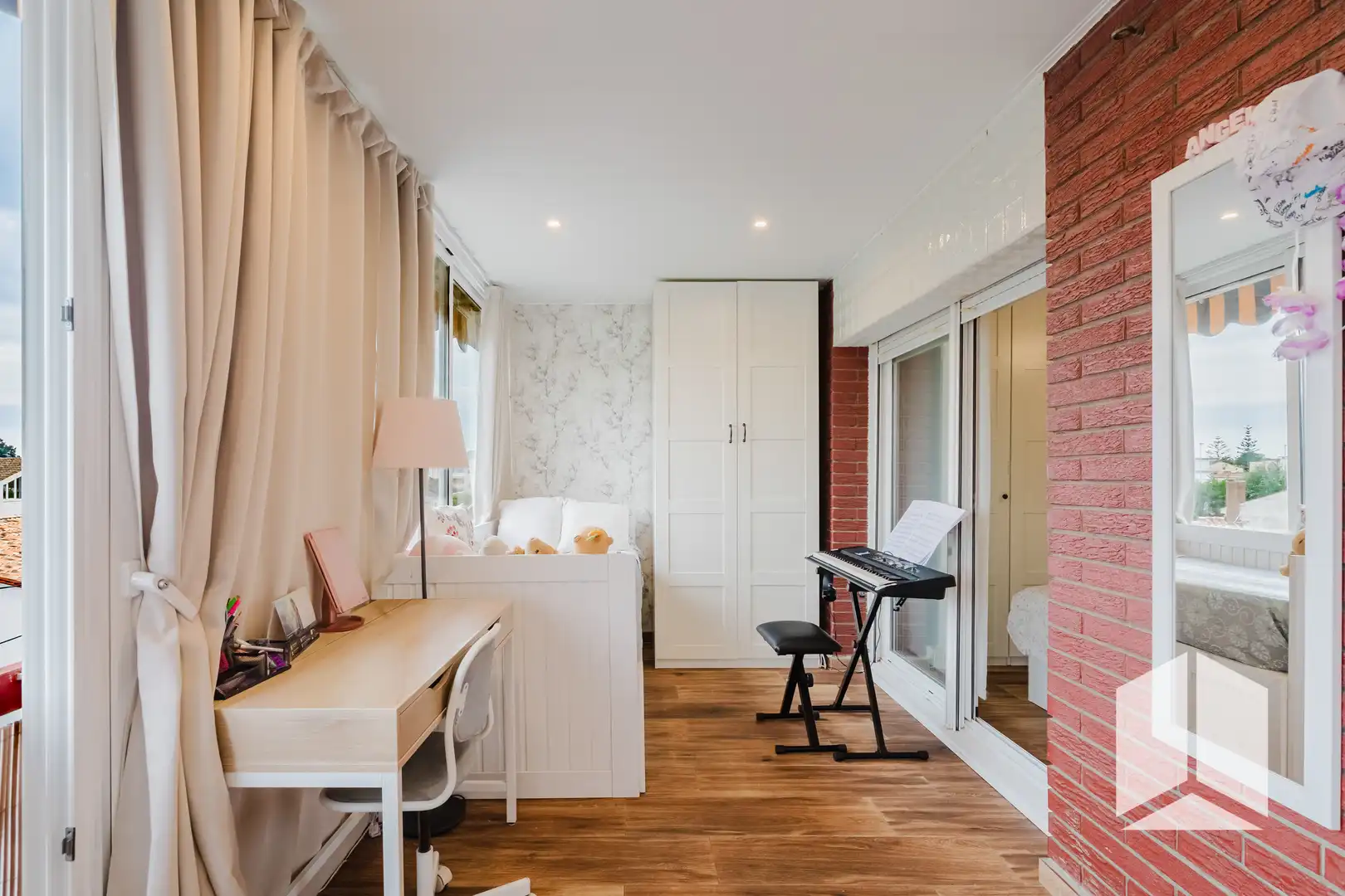 Àtic amb piscina en venda a Les Botigues, imagen 23