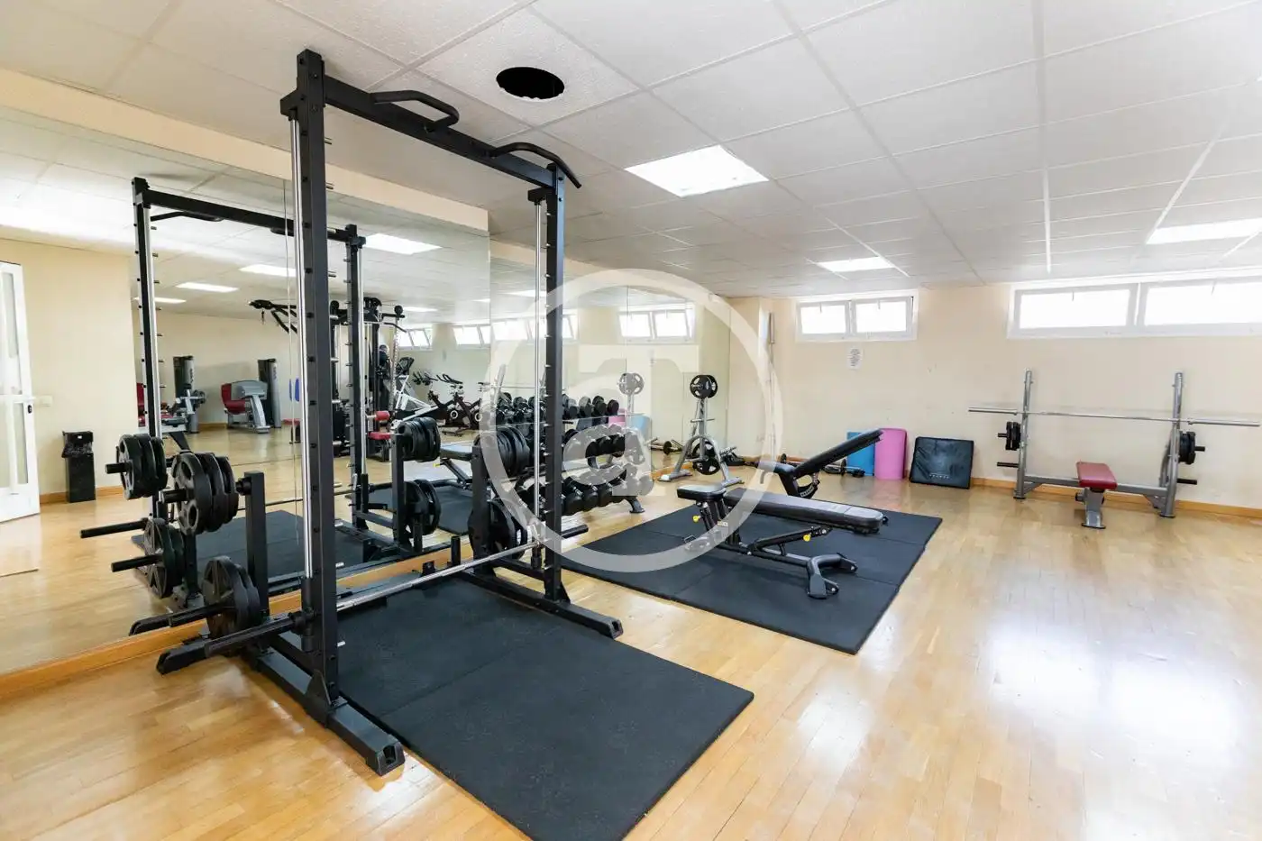 Flat for rent in Madrid  with Air Conditioner, Heating and Furnished