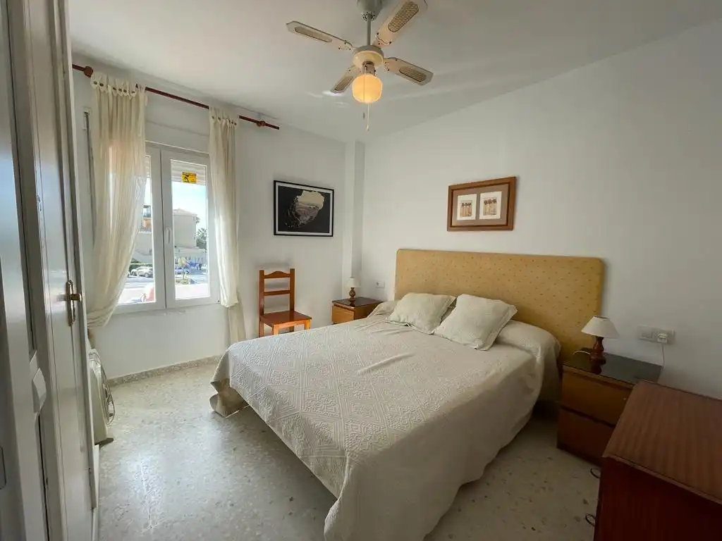 Bedroom of Flat for rent in El Puerto de Santa María  with Terrace and Alarm