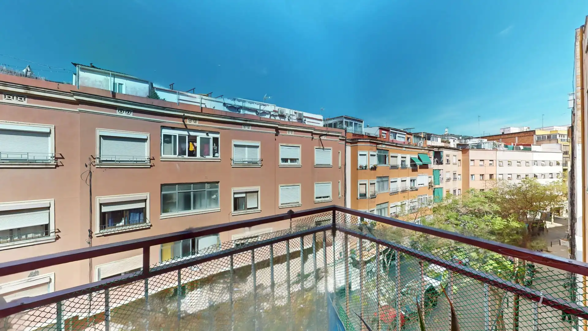 Terraza de Piso en venta en Can Serra - Pubilla Cases