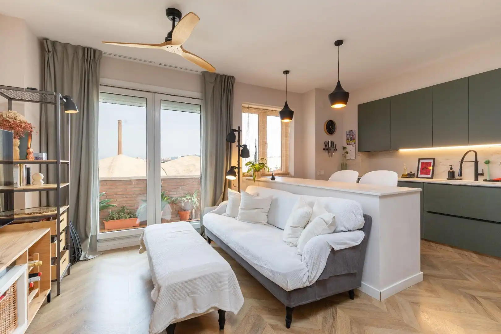 Penthouse with terrace for sale in Eixample, imagen 6