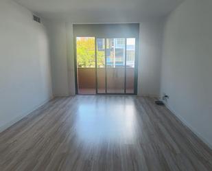 Bedroom of Flat to rent in Cornellà de Llobregat  with Air Conditioner and Balcony