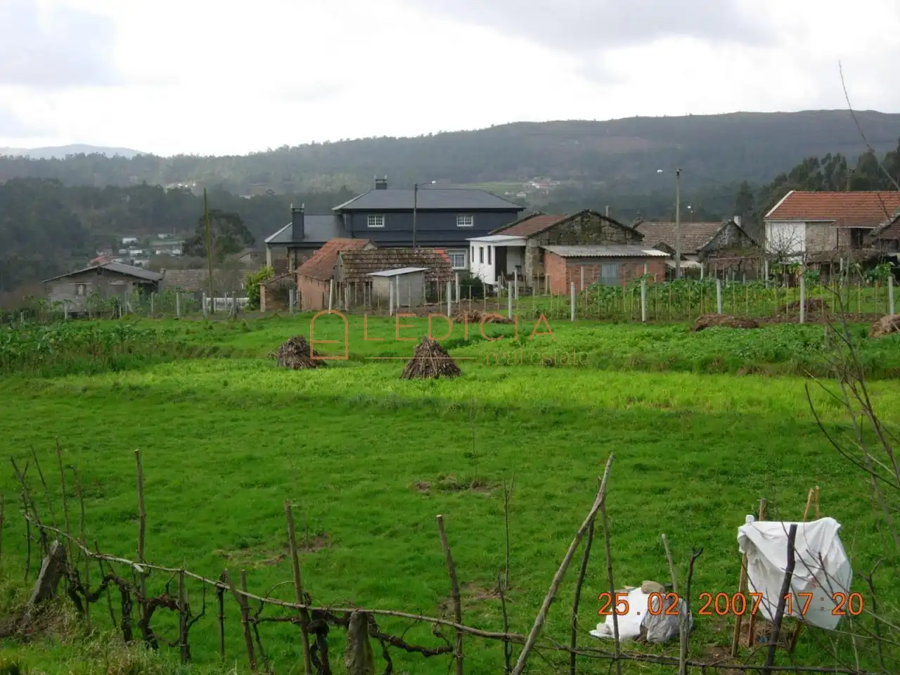 Residencial en venta en Crecente