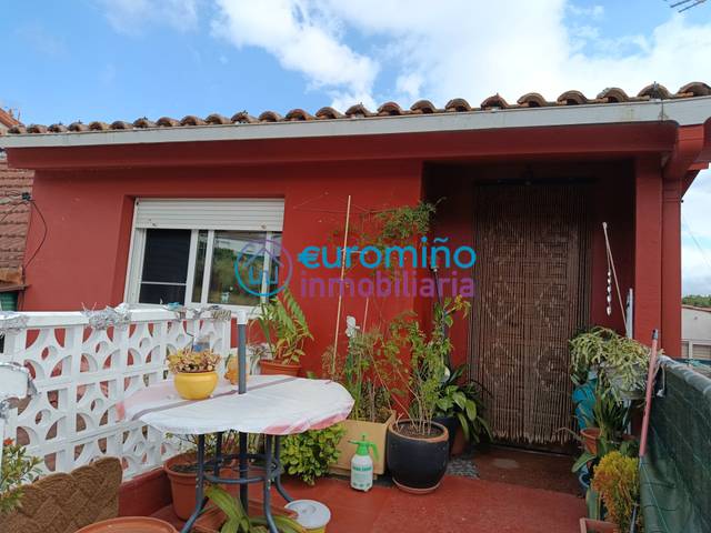 Casa adosada en Venta en Rúa das Coutadas en Salgueira - O Castaño