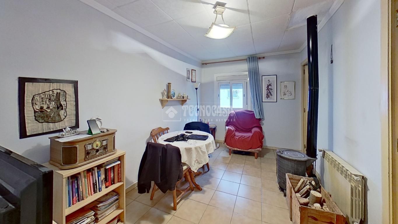 Flat for sale in Manresa  with Heating and Balcony