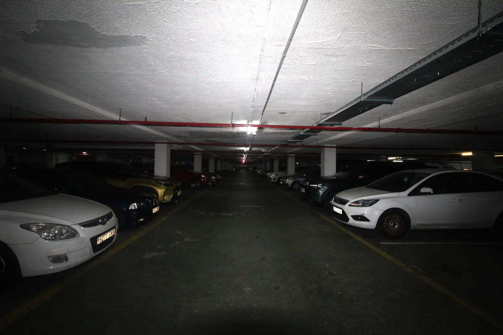 Einzelparkplatz mit Aufzug zum Verkauf in Carrer de València 3, imagen 6