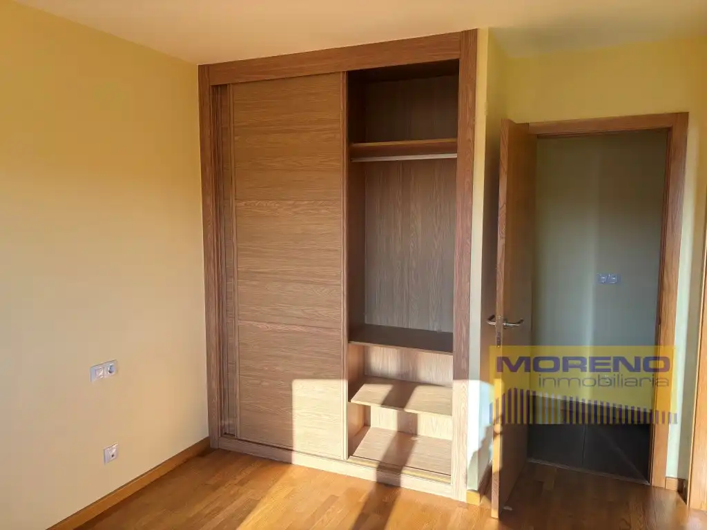 Habitación de Piso en venta en Sarria