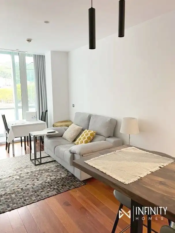 Living room of Flat for rent in Bilbao   with Air Conditioner, Heating and Terrace