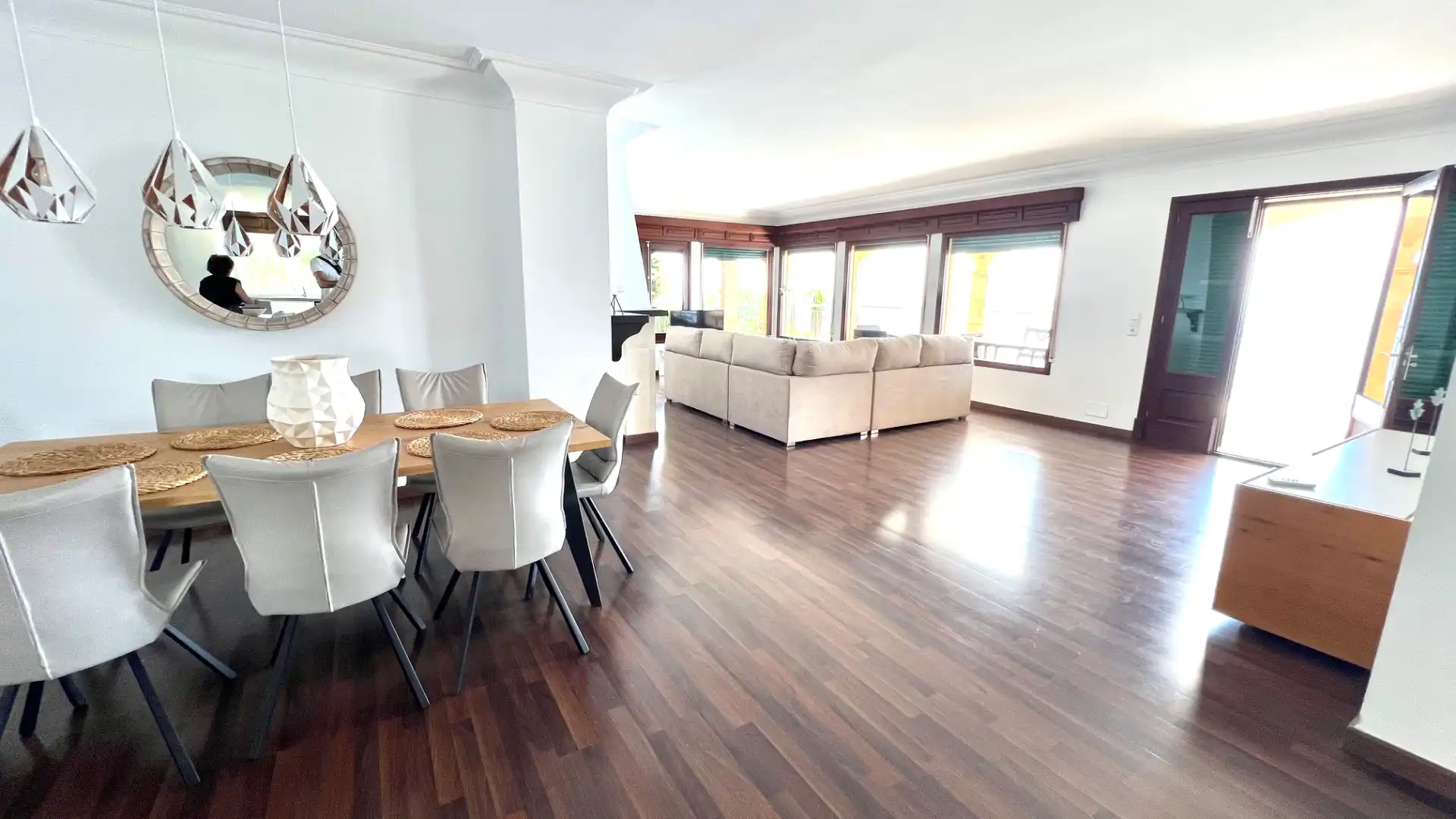 Dining room of Flat for rent in Alcúdia  with Air Conditioner, Parquet flooring and Terrace