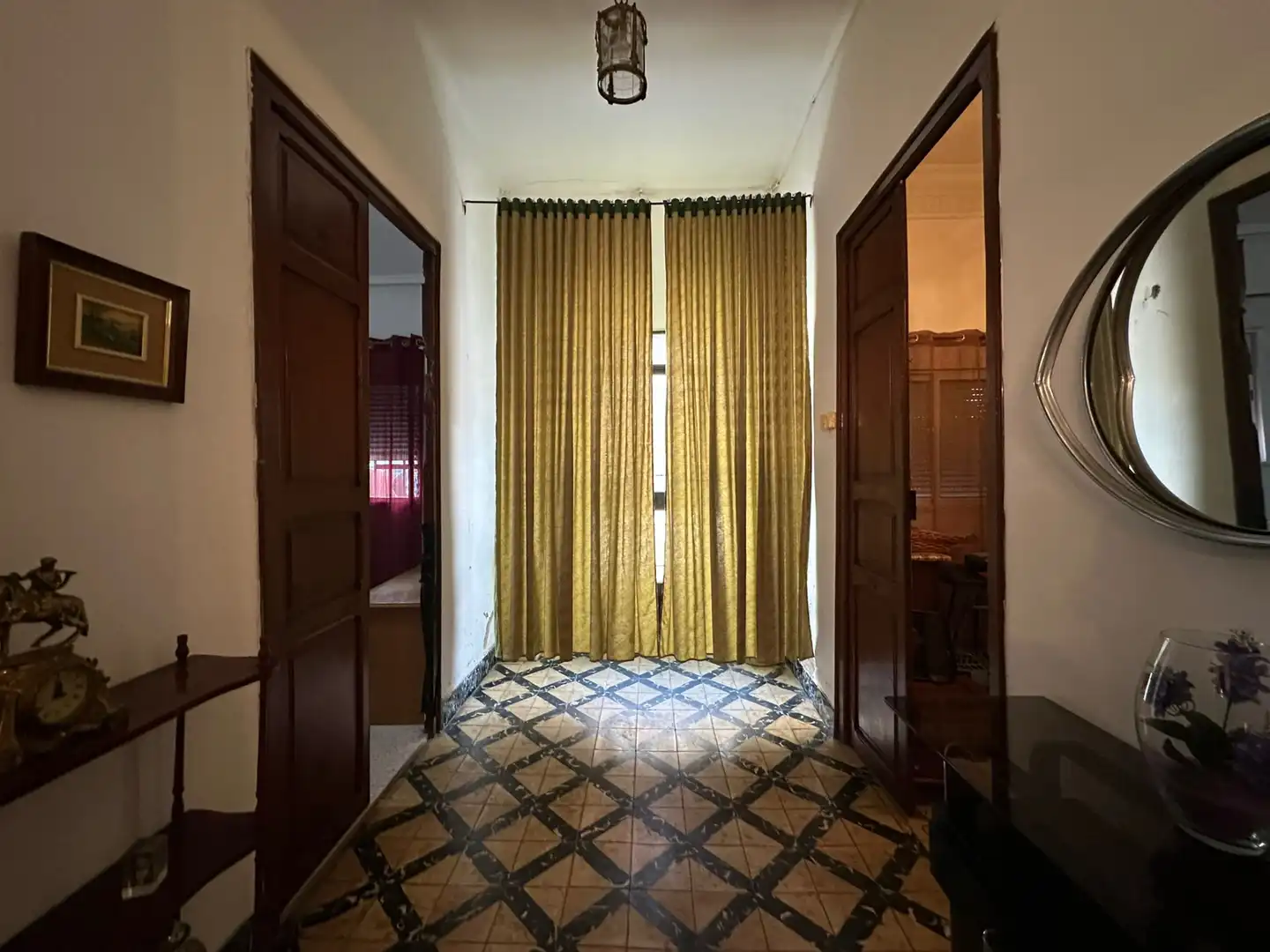 Casa adosada en venta en Burjassot