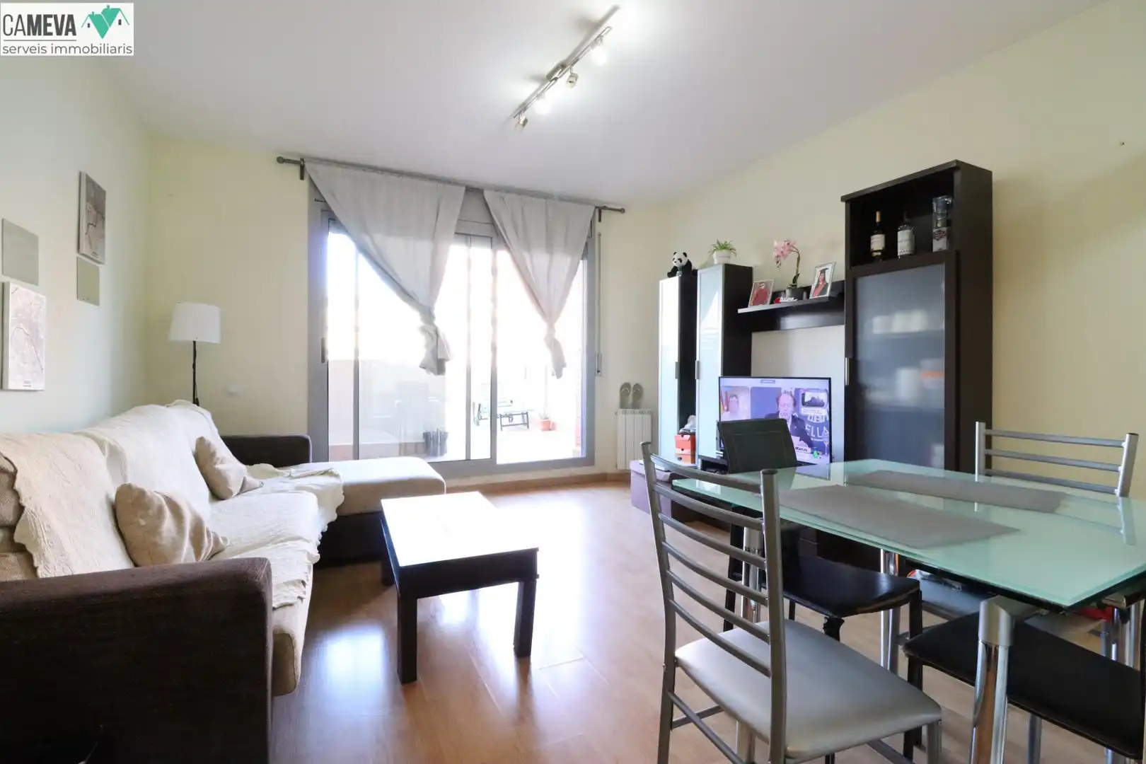 Sala d'estar de Pis en venda en Terrassa amb Calefacció, Jardí privat i Terrassa
