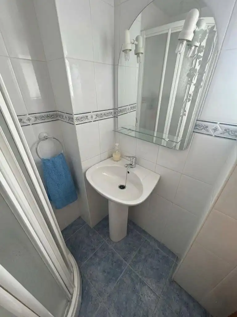 Bathroom of Flat for sale in Málaga  with Air Conditioner, Heating and Terrace