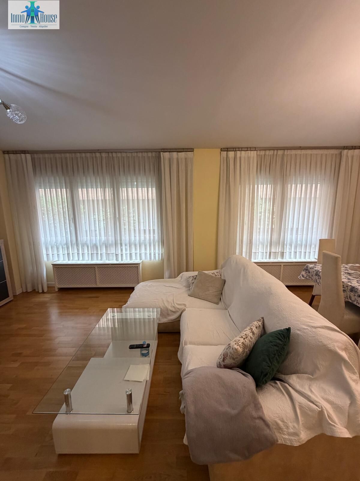 Living room of Flat for sale in  Albacete Capital  with Air Conditioner and Heating