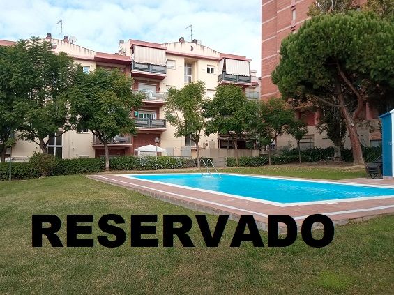 Piscina de Pis en venda en Constantí amb Aire condicionat, Calefacció i Terrassa