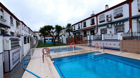 Foto 2 von Einfamilien-Reihenhaus zum Verkauf in Cavaleri, Mairena del Aljarafe