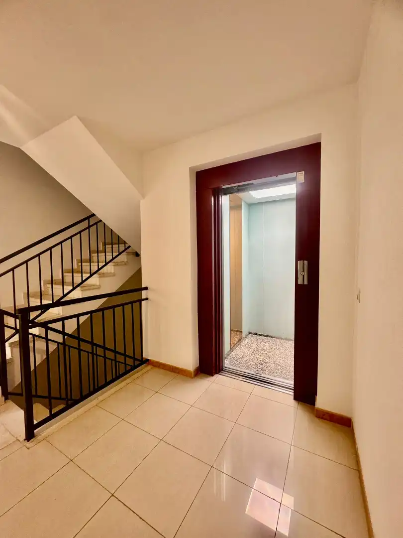 Piso en venta en Fuengirola con Terraza, Amueblado y Horno