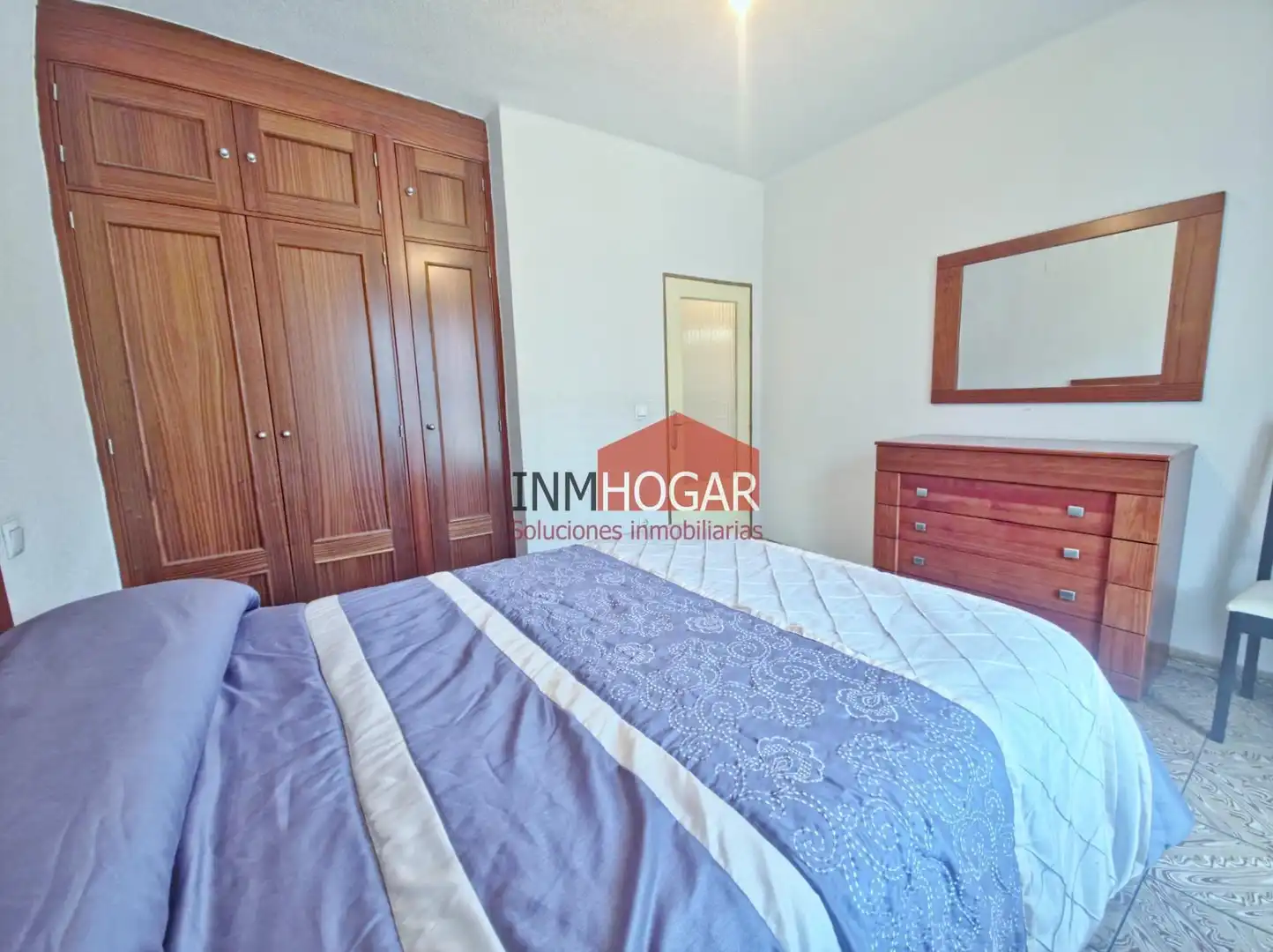 Schlafzimmer von Wohnung zum Verkauf in Ávila mit Möbliert