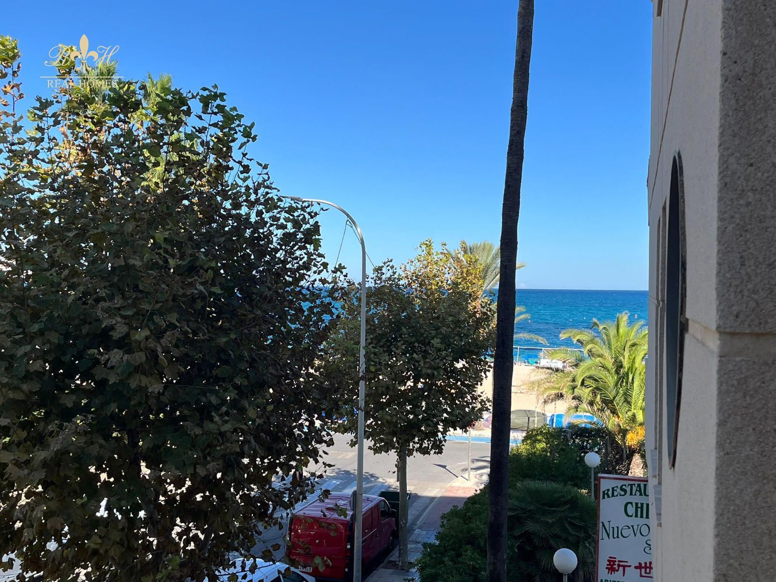 Vista exterior de Piso de alquiler en L'Alfàs del Pi con Aire acondicionado, Terraza y Piscina