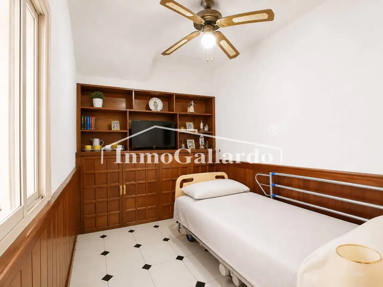 Flat for sale in Málaga  with Terrace and Storage room