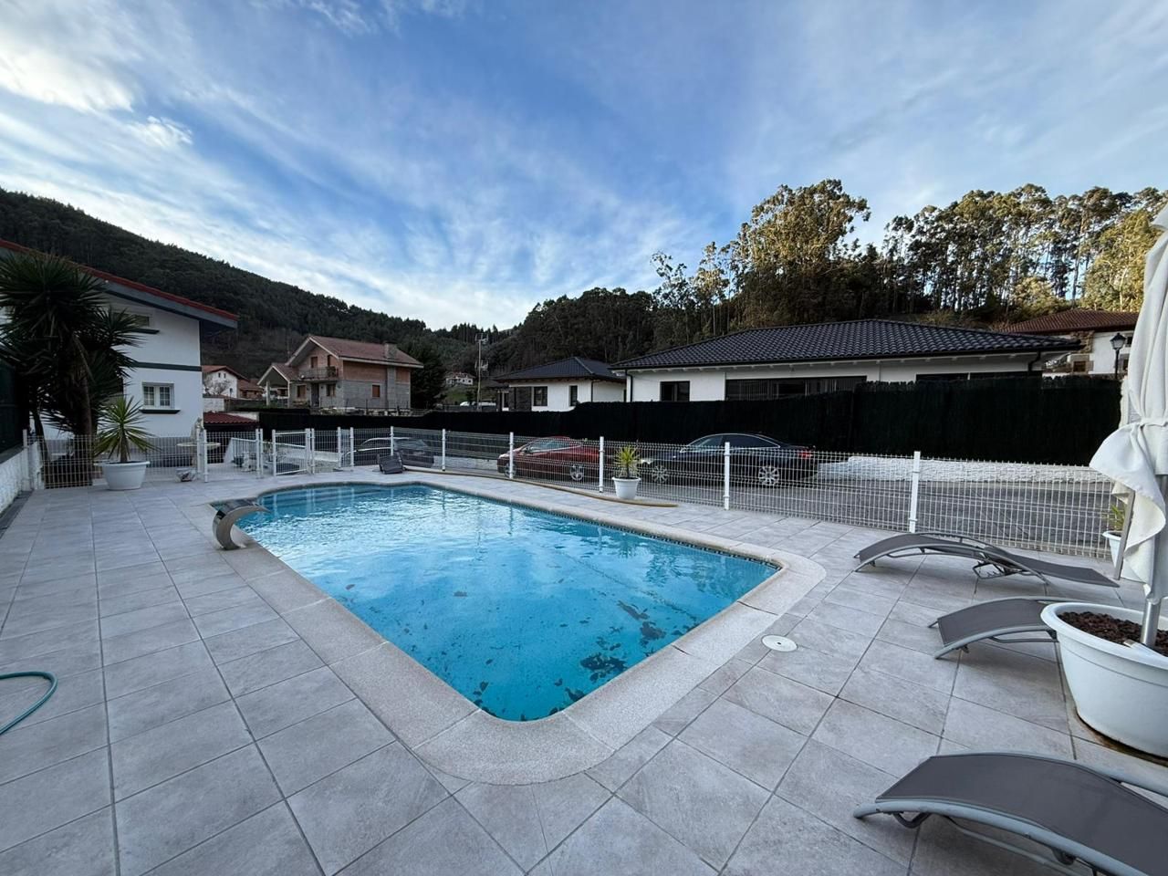 Swimming pool of House or chalet for sale in Castro-Urdiales  with Heating, Private garden and Terrace