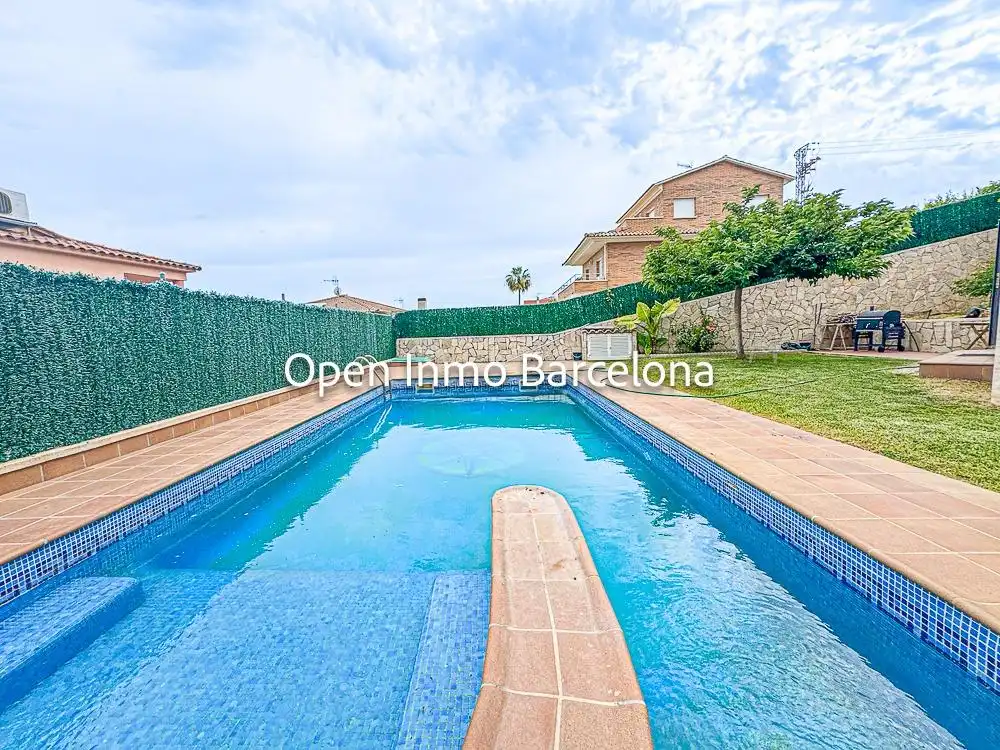 Houses for sale in Ciutat Jardí Bonanova