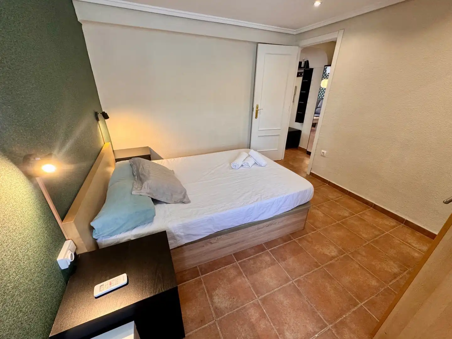 Habitación de Apartamento en venta en Sagunto / Sagunt con Aire acondicionado