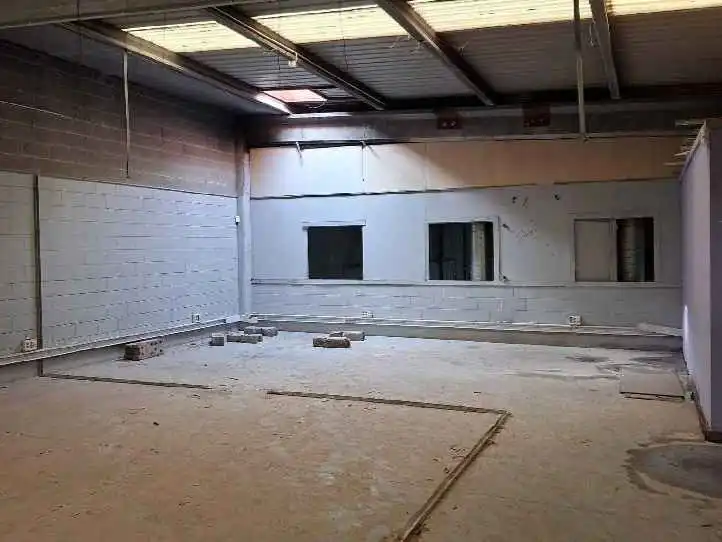 Industrial building for sale in LLOBATONA 50, imagen 5