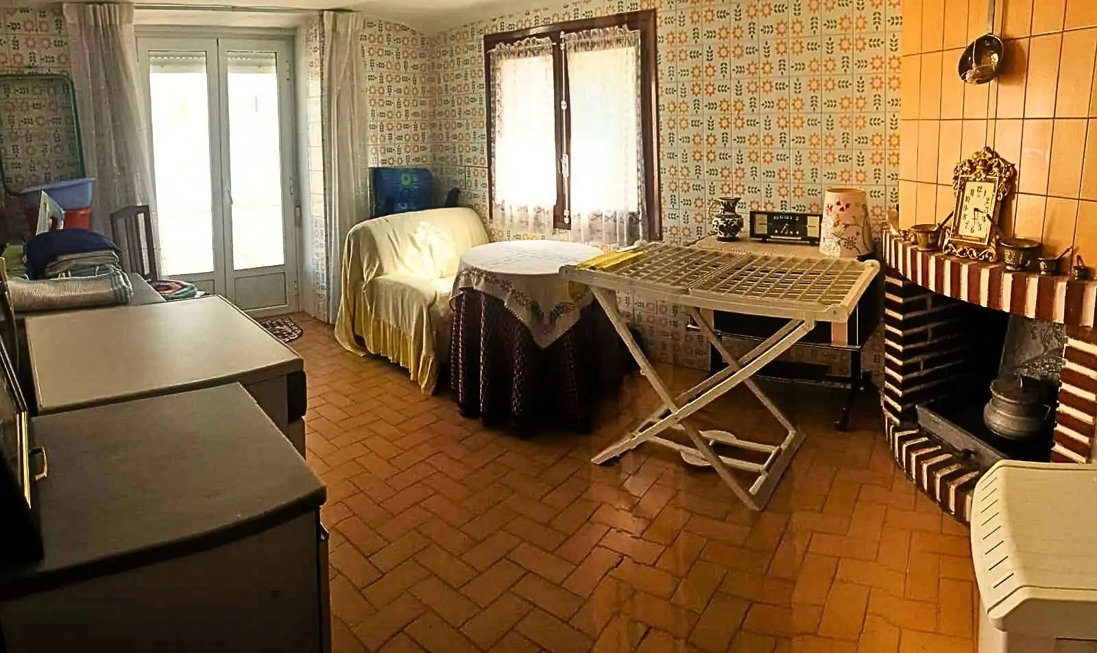 Wohnzimmer von Country house zum Verkauf in Atea mit Heizung, Terrasse und Abstellraum