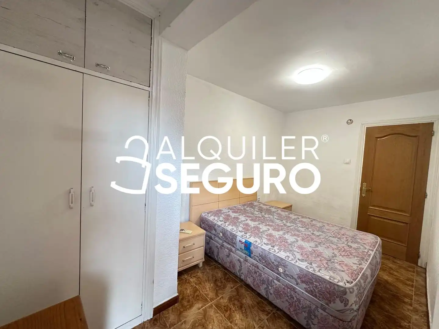 Bedroom of Flat for rent in Ciudad Lineal