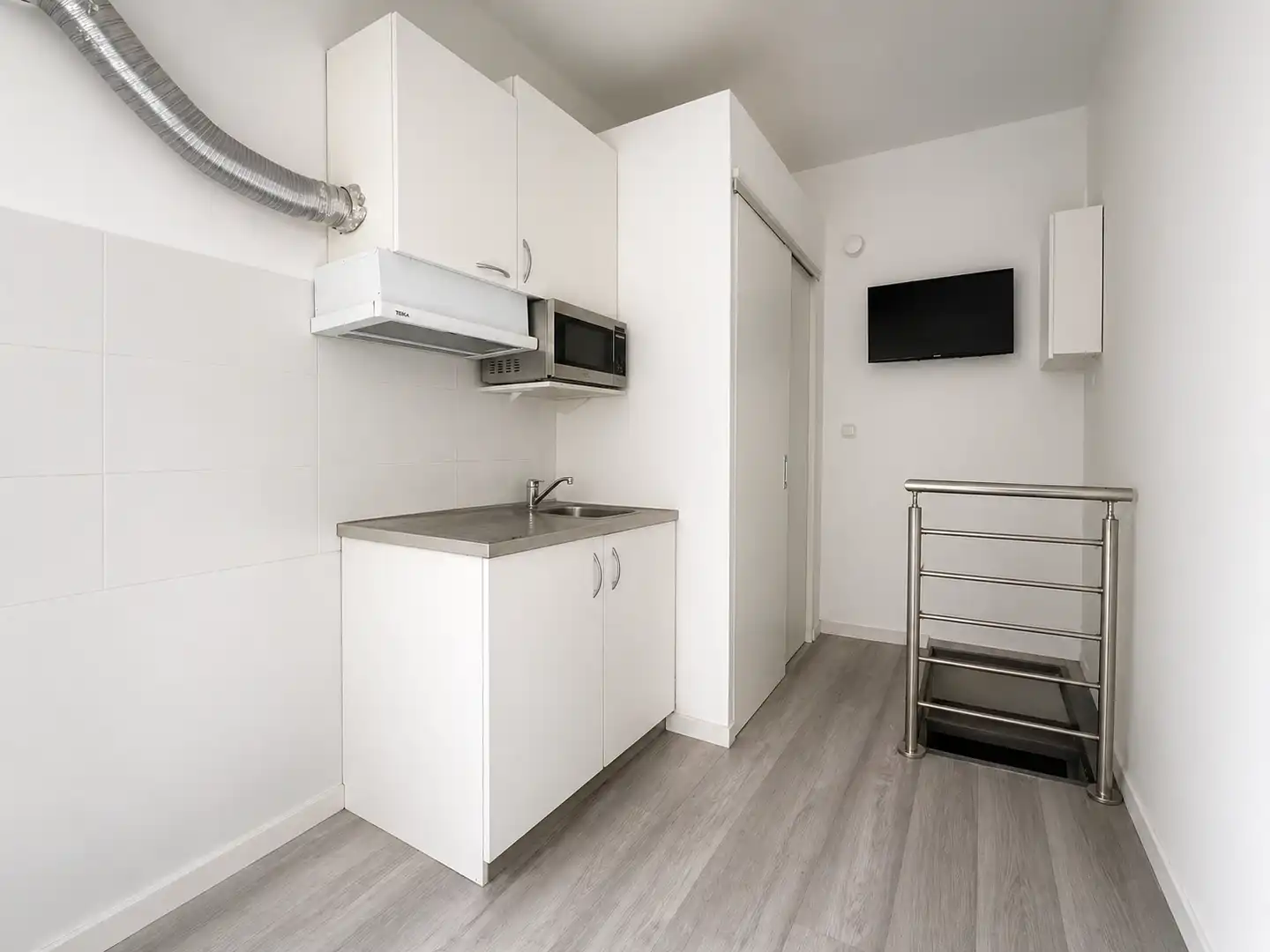 Cocina de Local en venta en L'Hospitalet de Llobregat